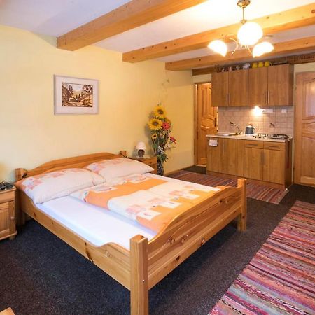 Drevenica Mak Kristian Apartment Kvacany Bagian luar foto